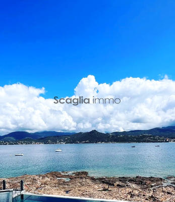 Local commercial - 1 000 m²