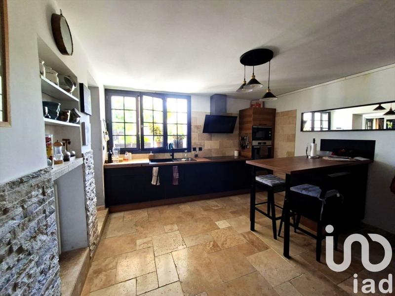 Maison - 258 m² - 8 pièces
