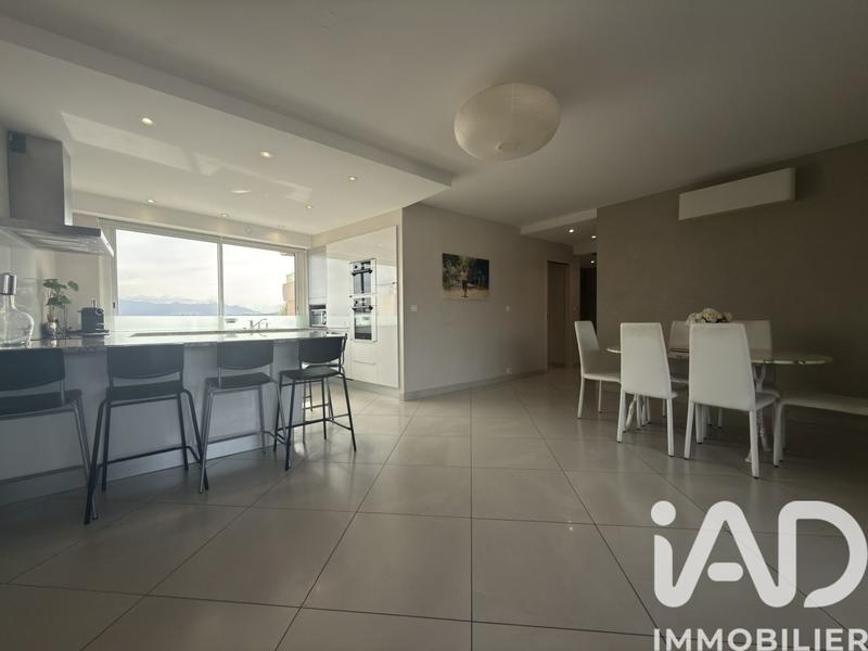 Appartement - 92 m² - 4 pièces