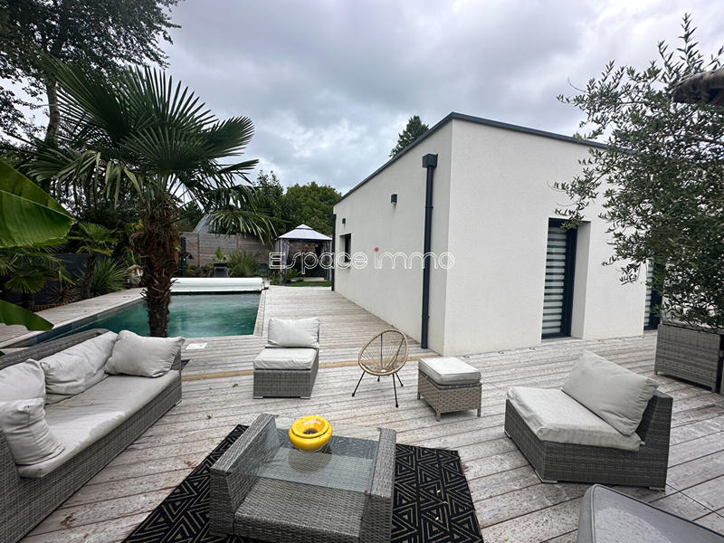 Maison - 123 m² - 7 pièces