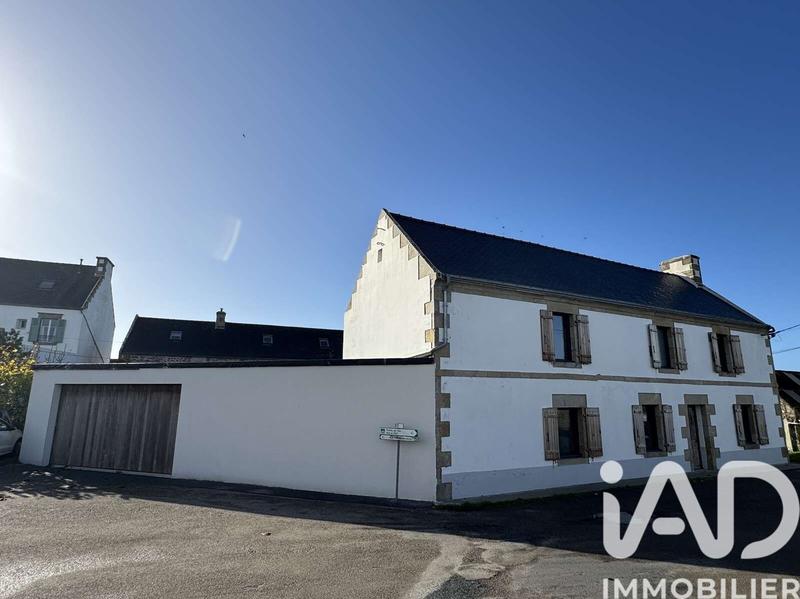 Maison - 200 m² - 6 pièces