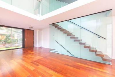 Maison - 171 m² - 8 pièces