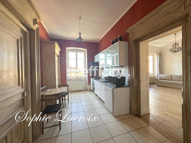 Appartement - 124 m² - 4 pièces