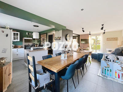 Maison - 84 m² - 4 pièces