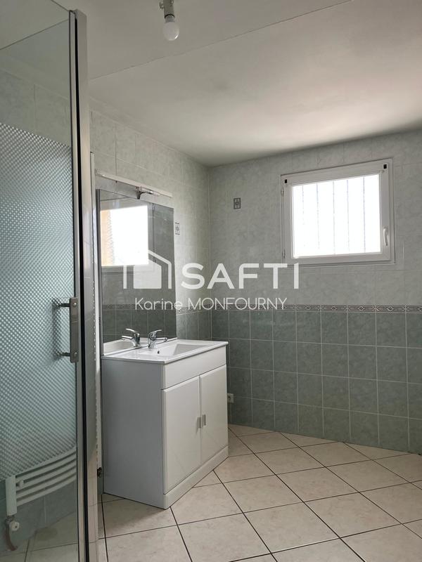 Maison - 95 m² - 5 pièces