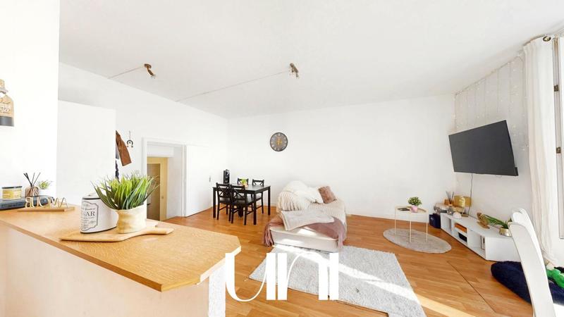 Appartement - 67 m² - 3 pièces