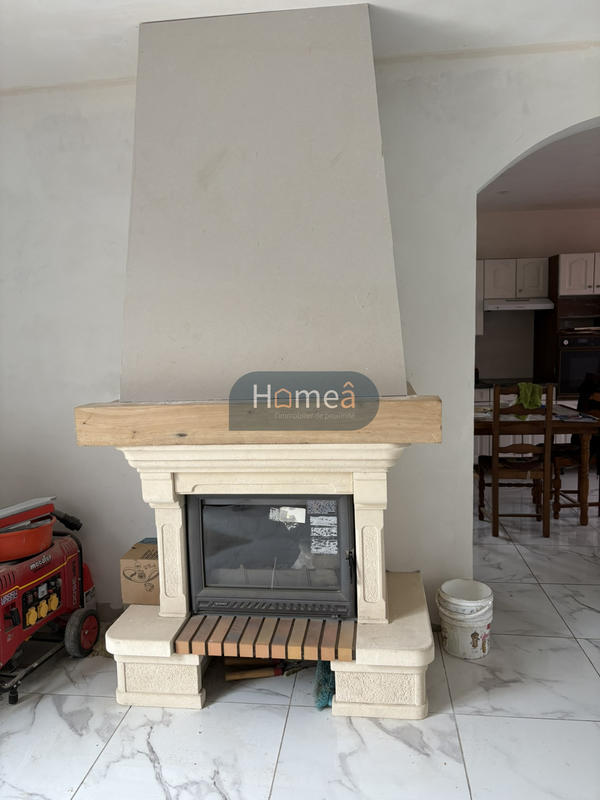 Maison - 204 m² - 4 pièces