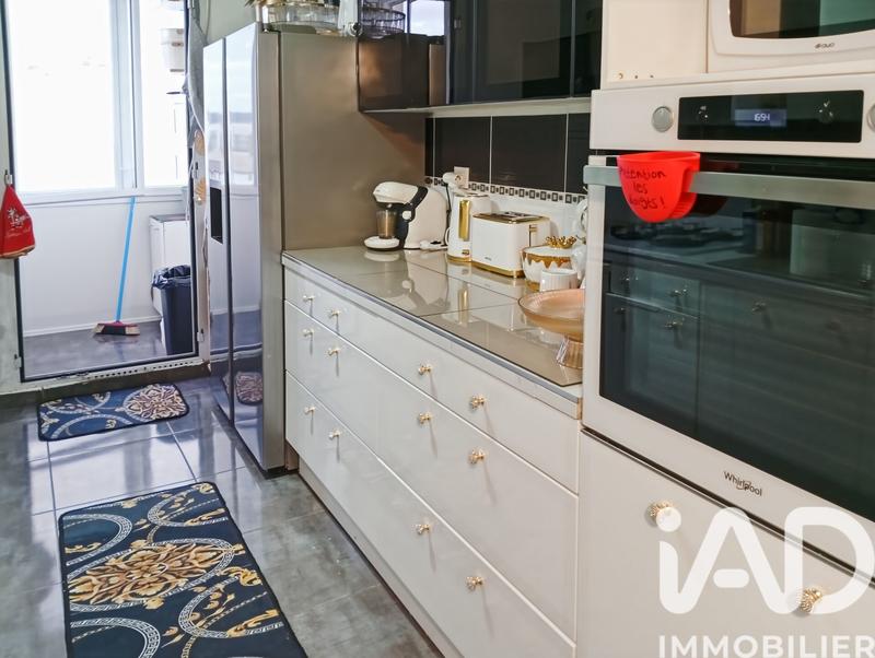 Appartement - 70 m² - 4 pièces