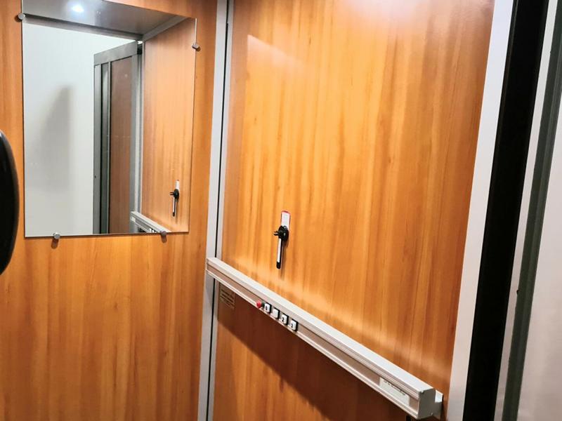 Maison - 210 m² - 6 pièces