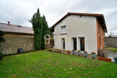 Maison - 87 m² - 4 pièces