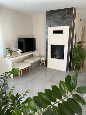 Maison - 96 m² - 4 pièces