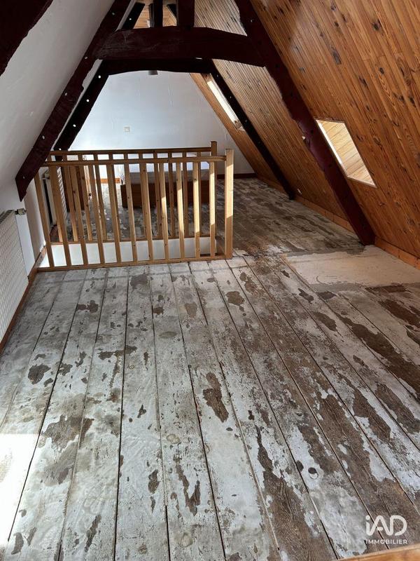 Maison - 96 m² - 4 pièces