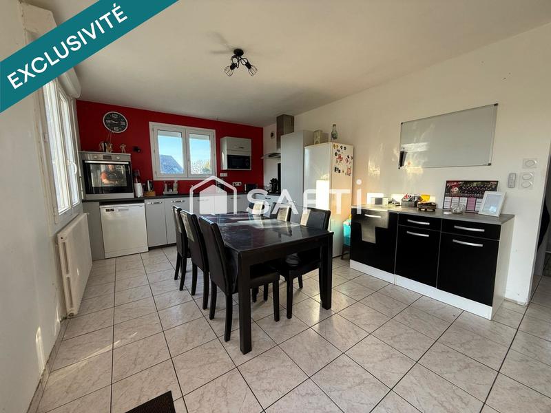 Maison - 153 m² - 9 pièces