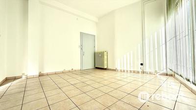 Local commercial - 60 m²