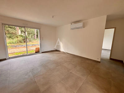 Maison - 64 m² - 3 pièces