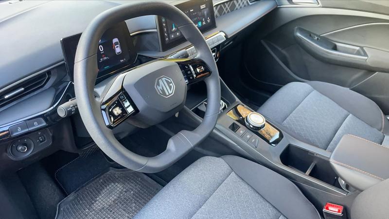 Mg mg3 2025 1.5i 16v 194 Hybrid+ 102 Standard - Première main Garantie constructeur