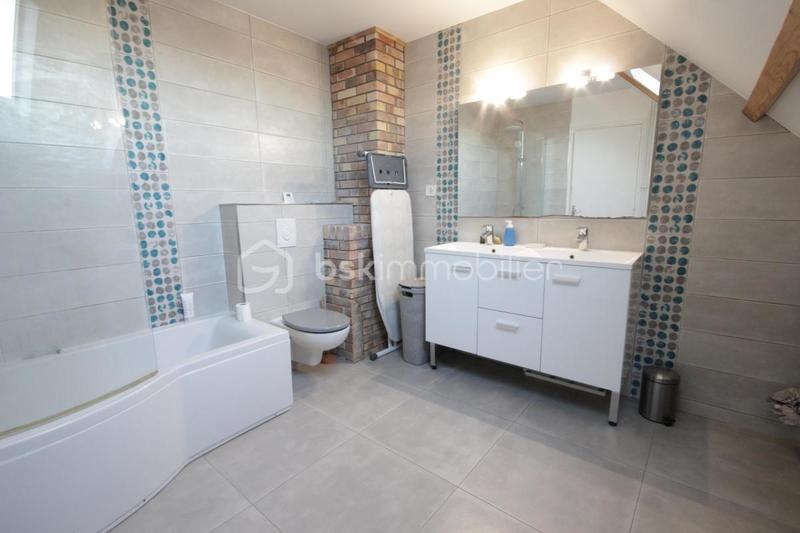 Pavillon - 175 m² - 9 pièces