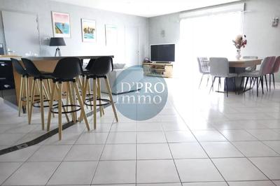 Maison - 116 m² - 6 pièces