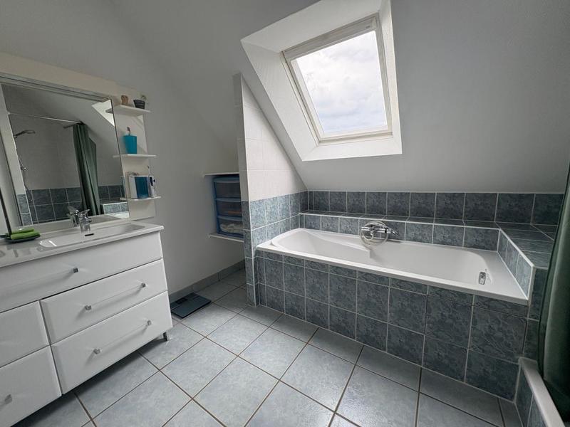 Maison - 127 m² - 5 pièces