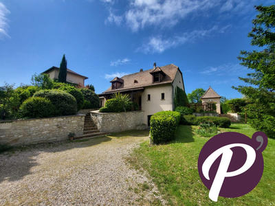 Maison - 170 m² - 5 pièces