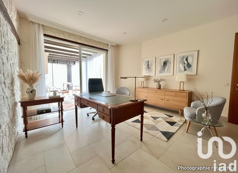 Maison - 275 m² - 6 pièces