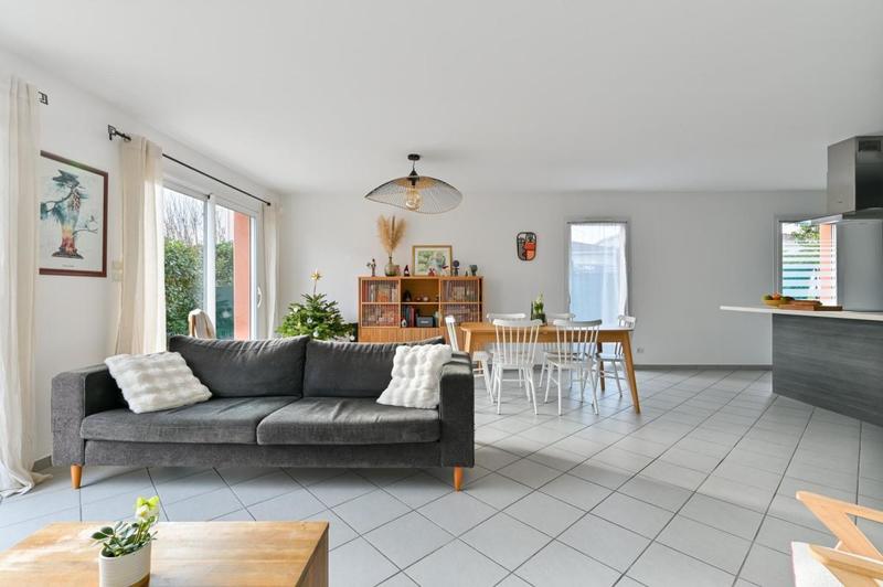 Maison - 105 m² - 5 pièces