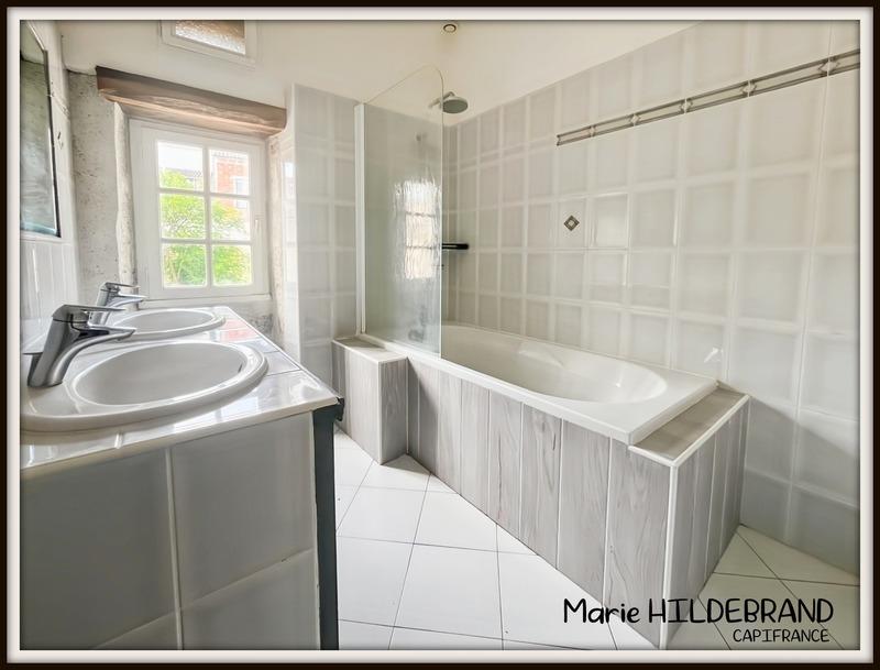 Maison de village - 122 m² - 3 pièces