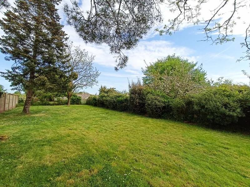 Maison - 93 m² - 5 pièces