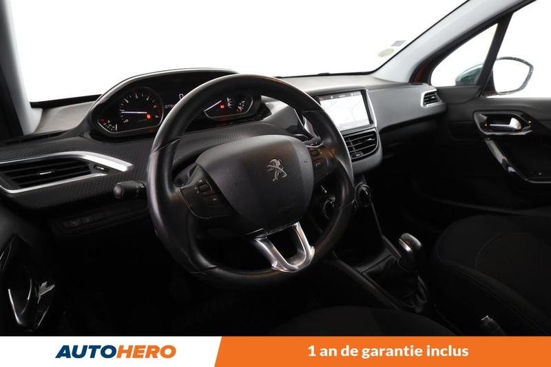 Peugeot 208 1.6 Blue-HDi Style 5p 100 ch