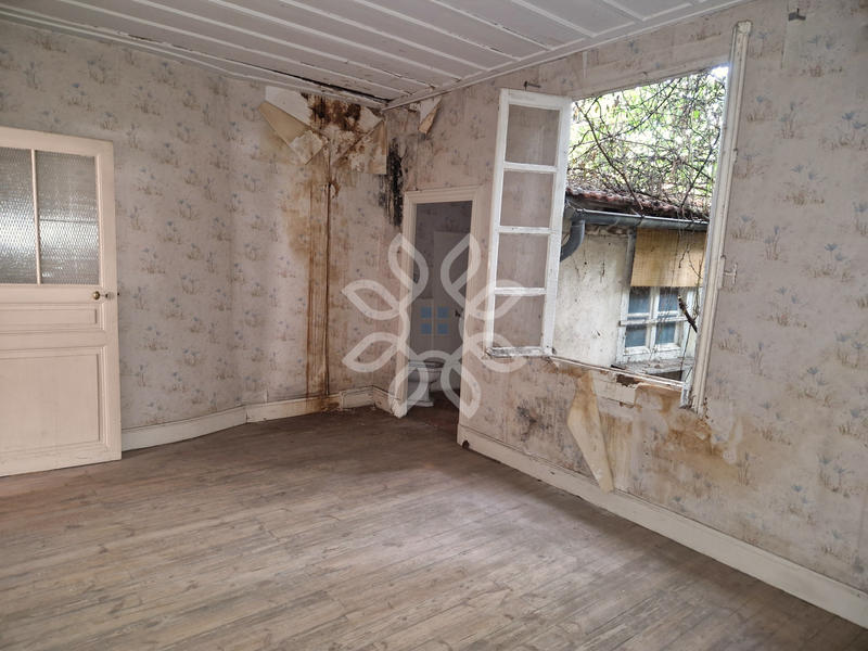 Maison - 80 m² - 5 pièces