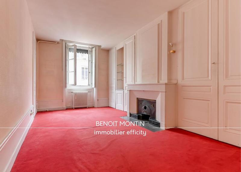 Appartement - 140 m² - 5 pièces