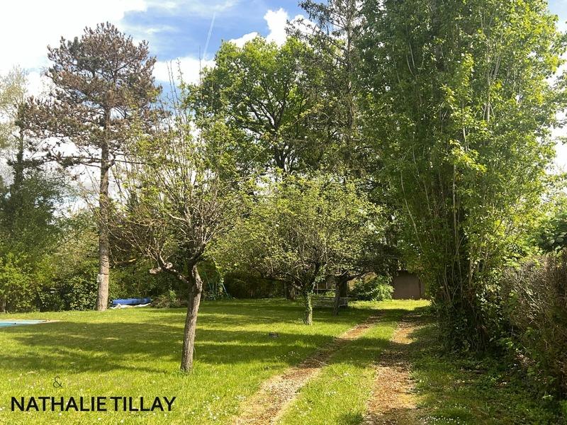 Maison - 222 m² - 9 pièces