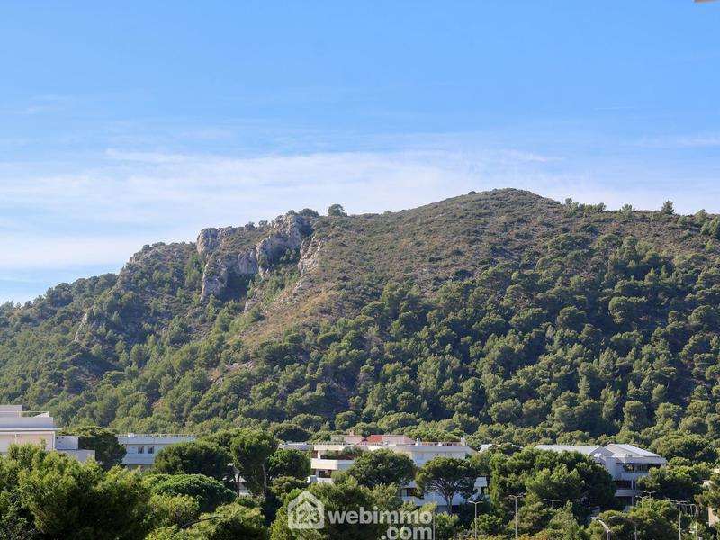 Appartement - 105 m² - 4 pièces