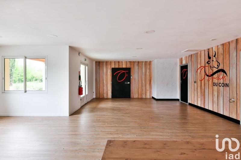 Local commercial - 147 m²