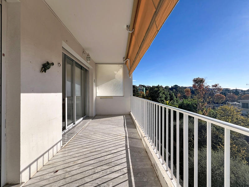 Appartement - 94 m² - 3 pièces