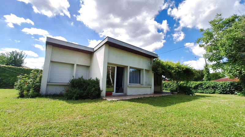 Maison - 97 m² - 6 pièces