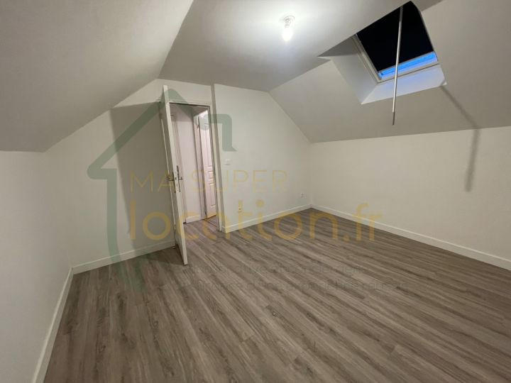 Maison - 60 m² - 3 pièces