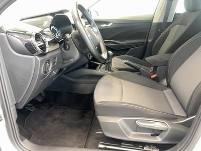 Skoda Fabia 1.0 Tsi 95 ch Bvm5 Ambition