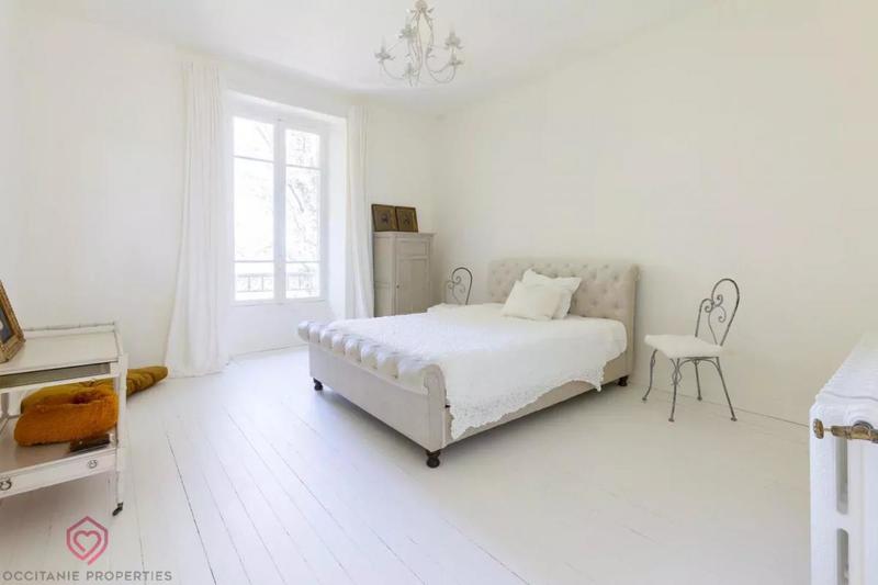 Manoir - 430 m² - 10 pièces