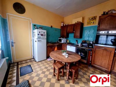 Maison de ville - 230 m² - 7 pièces