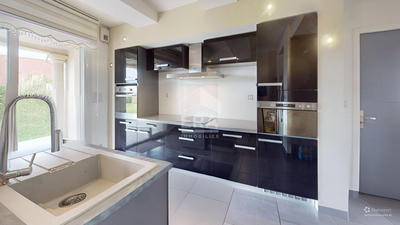 Maison - 150 m² - 6 pièces