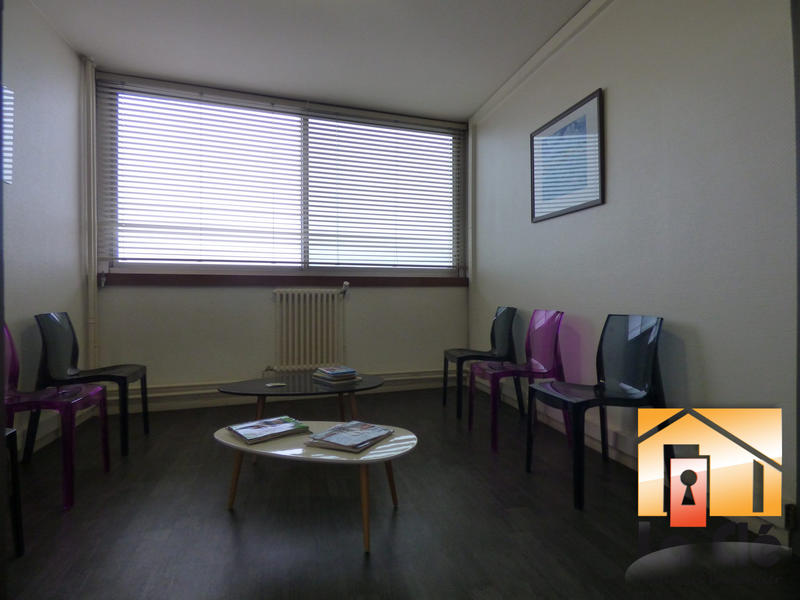 Appartement - 91 m² - 6 pièces