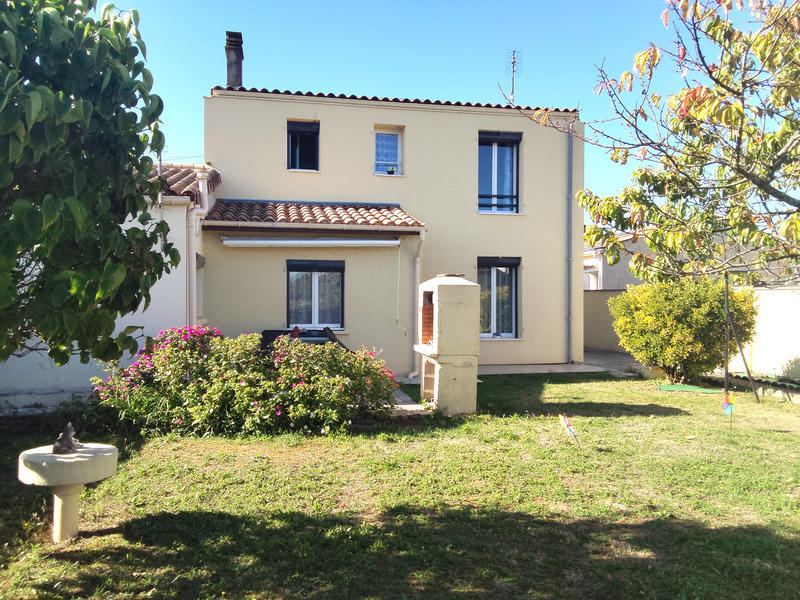 Maison - 93 m² - 4 pièces