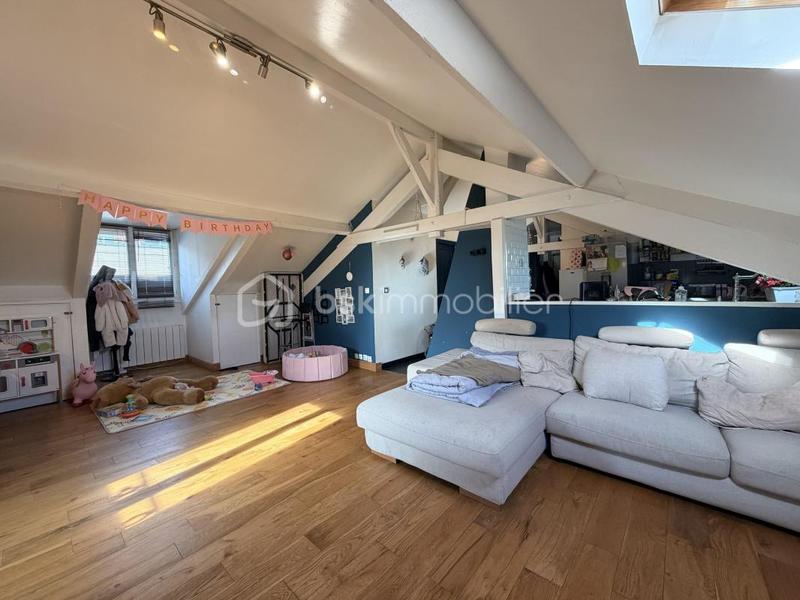 Appartement - 94 m² - 3 pièces