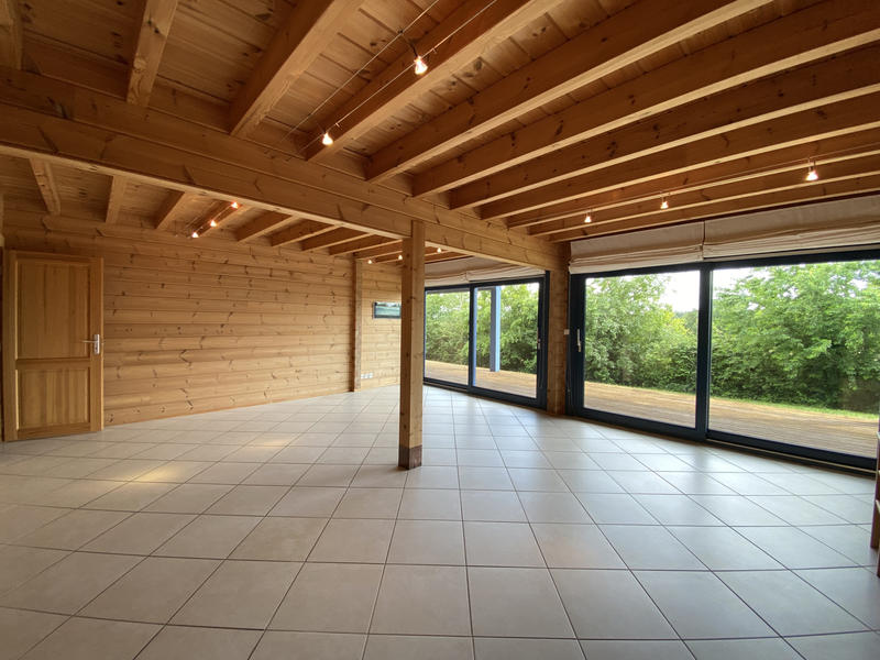 Maison - 371 m² - 15 pièces