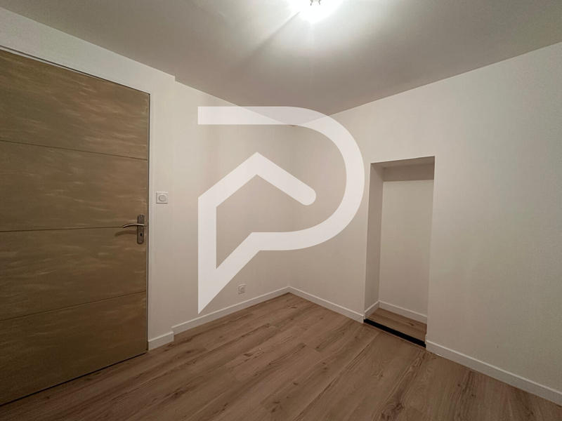 Maison de village - 99 m² - 6 pièces