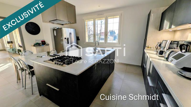 Villa - 291 m² - 13 pièces