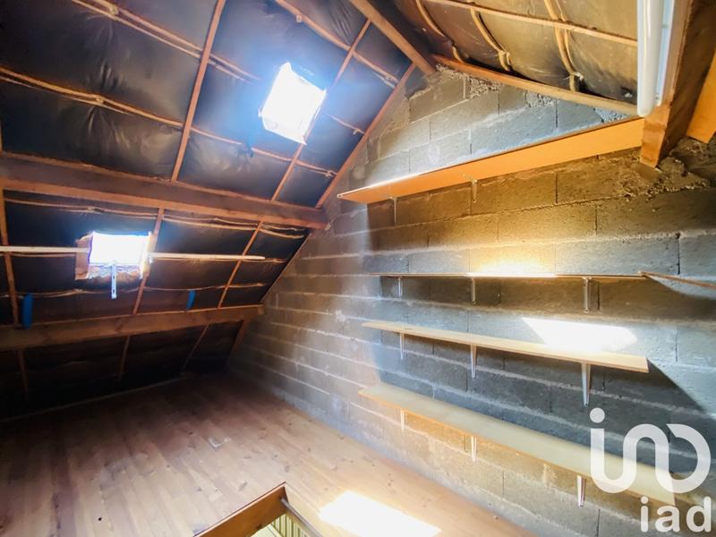 Maison - 93 m² - 4 pièces