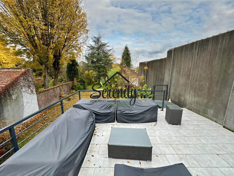 Maison - 175 m² - 8 pièces