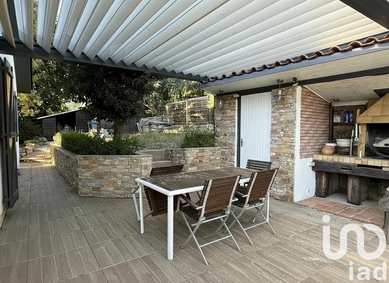 Maison - 183 m² - 7 pièces